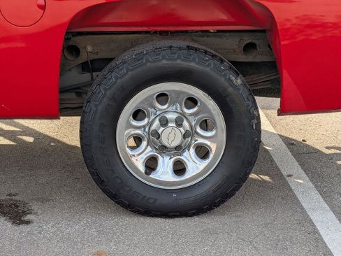 Used 2009 Chevrolet Silverado 1500 LS image 8