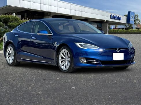 Used 2018 Tesla Model S 100D AWD/4WD image 10
