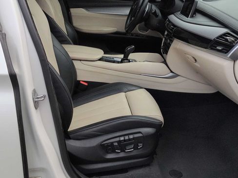 Used 2019 BMW X6 xDrive50i w/ M Sport Package AWD/4WD image 24