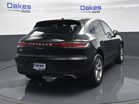 Used 2020 Porsche Macan AWD/4WD image 7