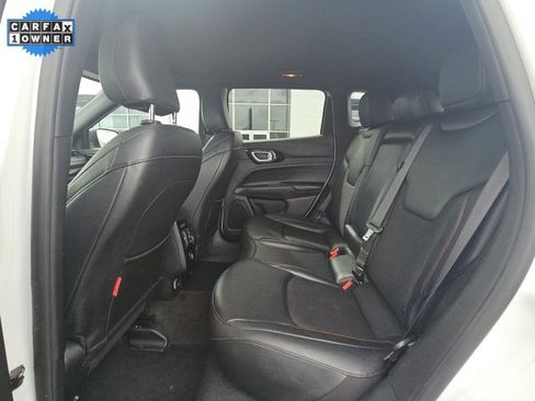 Used 2024 Jeep Compass Trailhawk image 11