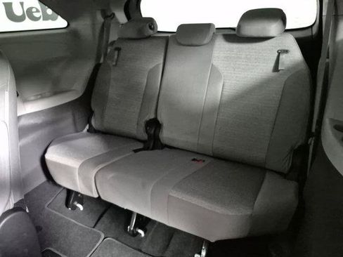 Certified 2023 Toyota Sienna LE FWD image 26