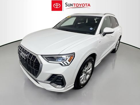 Used 2024 Audi Q3 2.0T Premium image 9