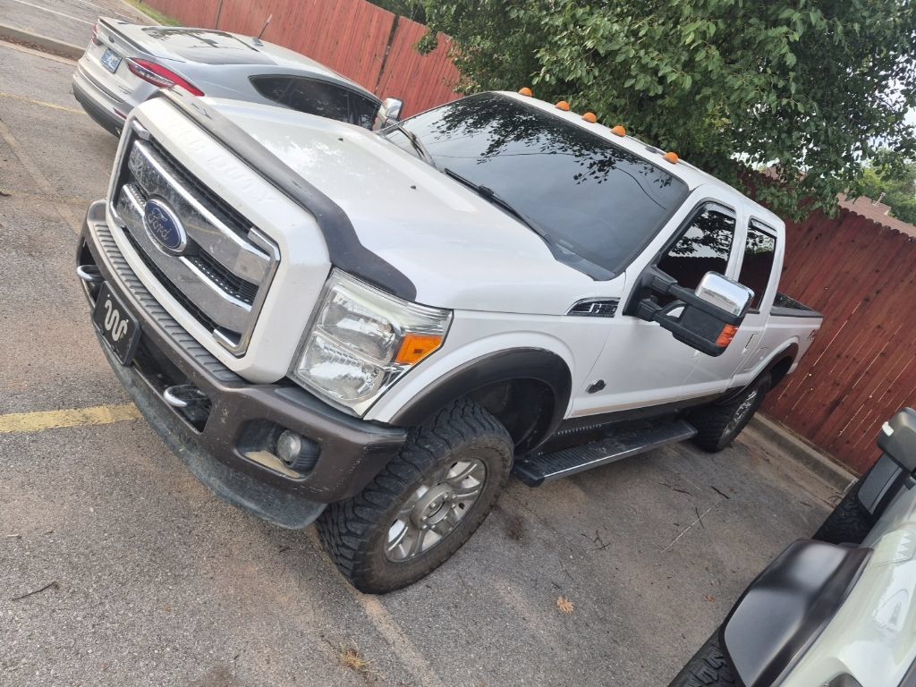 Used 2016 Ford F250 King Ranch w/ FX4 Off-Road Package AWD/4WD image 3