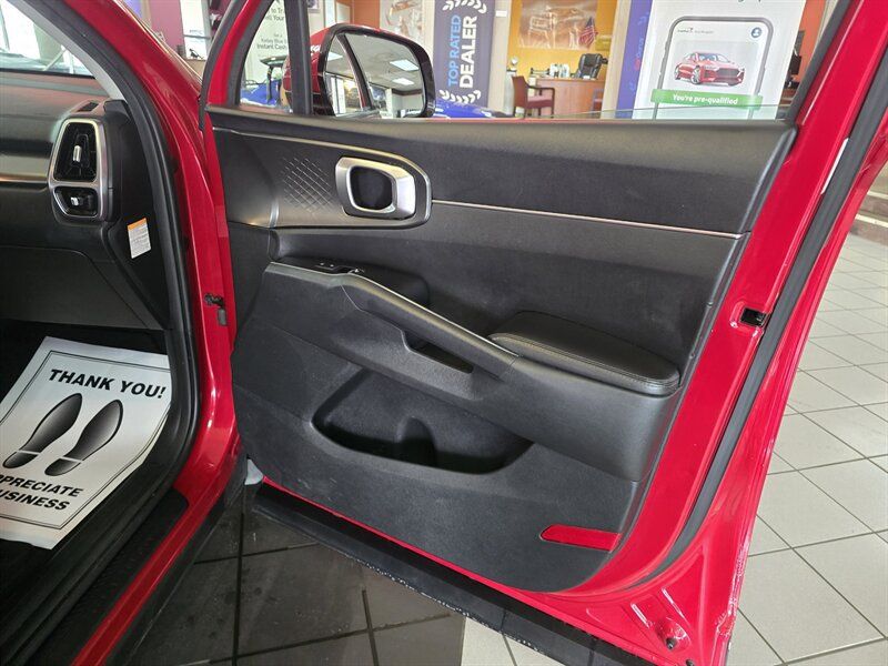 Used 2022 Kia Sorento S AWD/4WD image 14