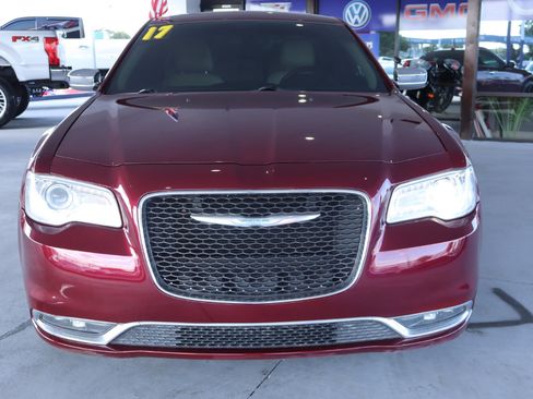 Used 2017 Chrysler 300 C w/ Light Group image 13