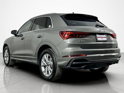 Used 2023 Audi Q3 2.0T Premium Plus w/ Premium Plus Package AWD/4WD image 3