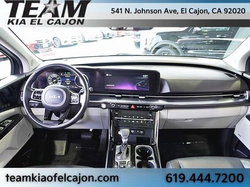 Certified 2022 Kia Carnival SX Prestige image 24