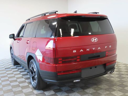 Used 2024 Hyundai Santa Fe SEL FWD image 3