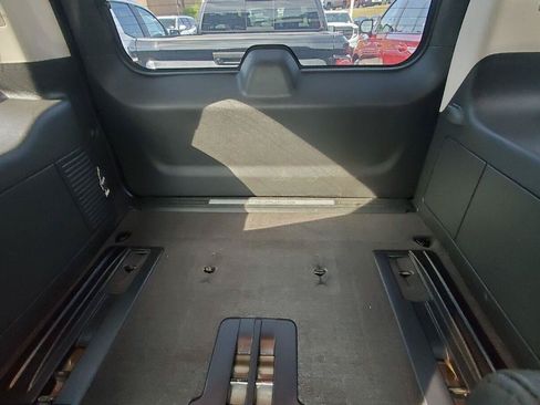 Used 2014 GMC Yukon Denali AWD/4WD image 8