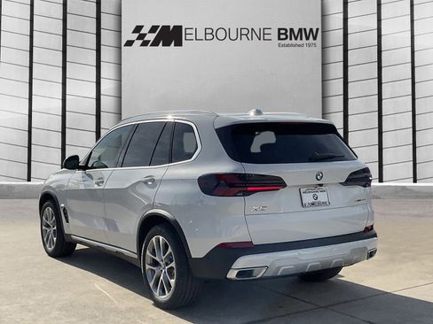 New 2026 BMW X5 sDrive40i w/ Climate Comfort Package image 6