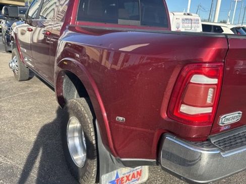 Used 2019 RAM 3500 Limited image 3