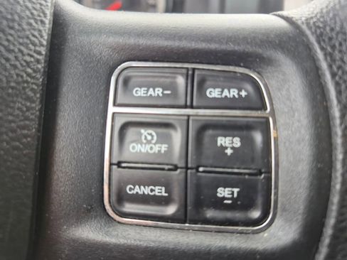 Used 2017 RAM 1500 Classic SLT image 20