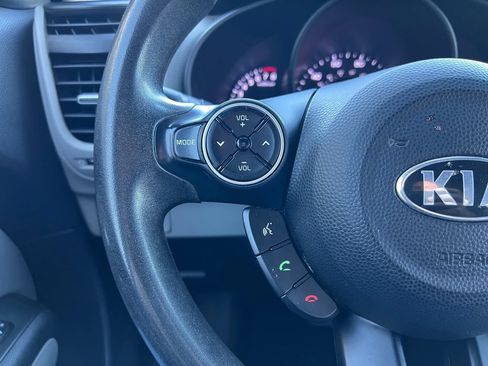 Used 2016 Kia Soul FWD image 20