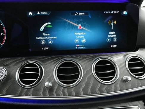 Used 2021 Mercedes-Benz E 350 Sedan image 19
