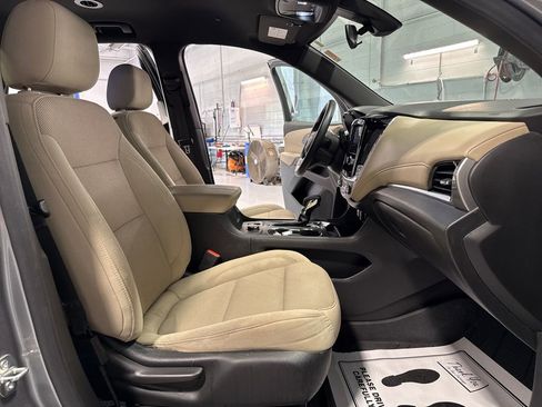 Used 2023 Chevrolet Traverse LS w/ LPO, Floor Liner Package AWD/4WD image 32
