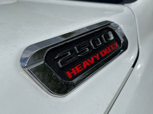 Used 2023 RAM 2500 Laramie AWD/4WD image 6