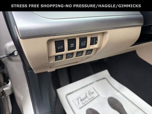 Used 2016 Subaru Outback 2.5i Premium image 18