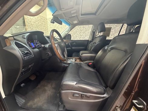 Used 2017 INFINITI QX80 2WD w/ Driver Assistance Package image 20