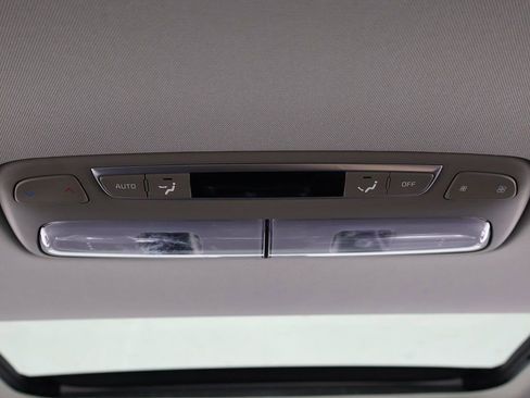 Used 2025 Kia Telluride S AWD/4WD image 56