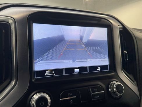 Used 2020 GMC Sierra 1500 SLE w/ Preferred Package image 21