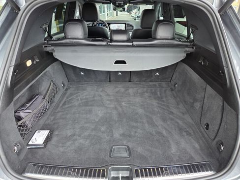 Certified 2022 Mercedes-Benz GLE 350 4MATIC w/ Premium Package image 17