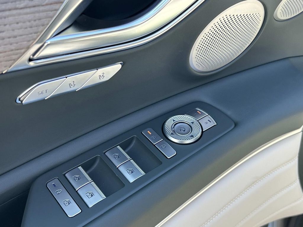 New 2027 Genesis GV80 3.5T Prestige AWD/4WD image 19