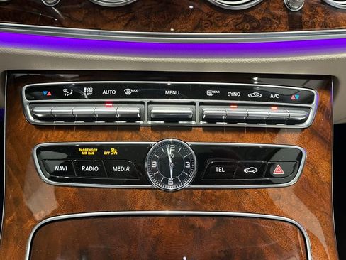 Used 2020 Mercedes-Benz E 450 4MATIC Wagon image 53