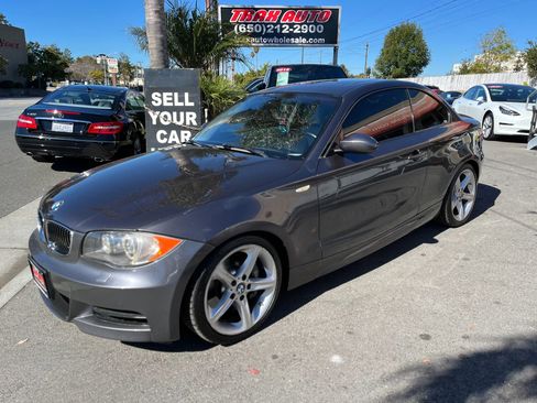 Used 2008 BMW 135i Coupe image 3