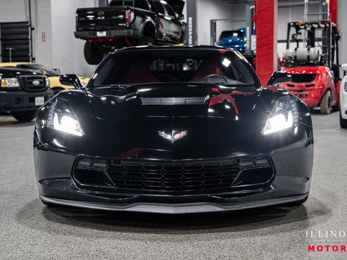 Used 2015 Chevrolet Corvette Stingray Coupe w/ 2LT Preferred Equipment Group image 7