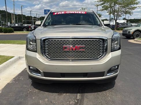 Used 2017 GMC Yukon Denali w/ Open Road Package RWD image 3