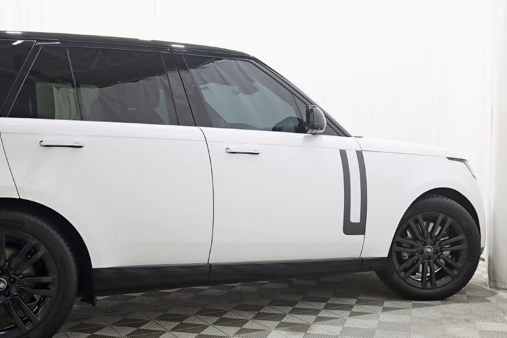 Used 2023 Land Rover Range Rover SE AWD/4WD image 11