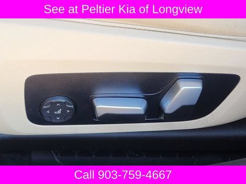 Used 2022 BMW 330i xDrive Sedan AWD/4WD image 17