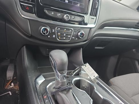 Used 2021 Chevrolet Traverse LT AWD/4WD image 19