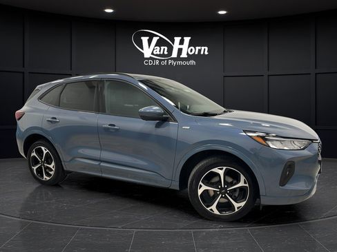 Used 2024 Ford Escape ST-Line Select w/ Tech Pack #2 AWD/4WD image 1