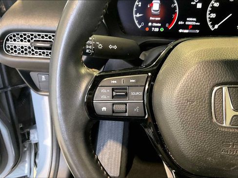 Used 2025 Honda HR-V Sport image 19