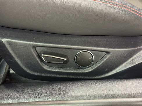 Used 2019 Ford Mustang GT Premium w/ Equipment Group 401A RWD image 21