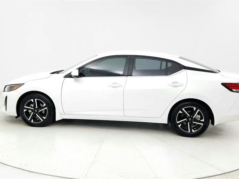 Used 2024 Nissan Sentra SV w/ All-Weather Package FWD image 2
