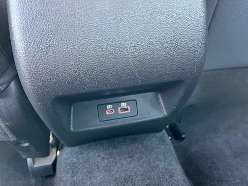Used 2025 Nissan Altima 2.5 SV FWD image 23