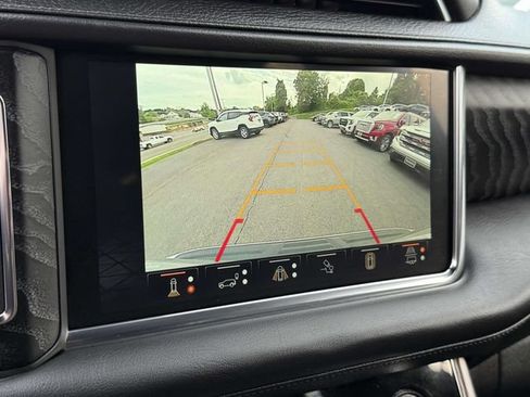 Certified 2024 GMC Yukon XL Denali w/ Advanced Technology Package AWD/4WD image 16