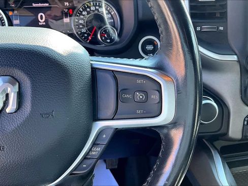 Used 2022 RAM 1500 Big Horn AWD/4WD image 18