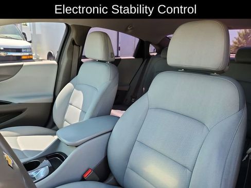 Used 2017 Chevrolet Malibu LS w/ LPO, Convenience Package 2 FWD image 22