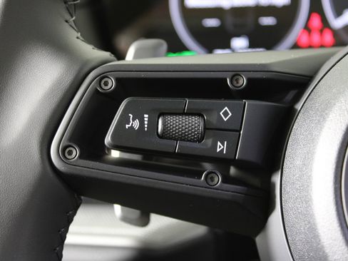 Certified 2026 Porsche Cayenne Coupe image 22