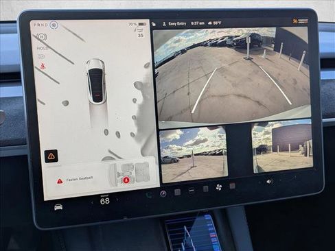 Used 2023 Tesla Model Y Long Range image 18