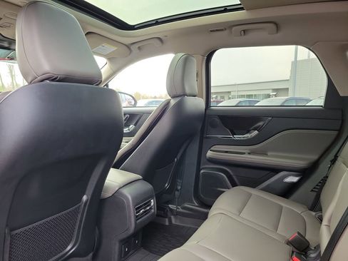 New 2026 Lincoln Corsair Premiere image 15