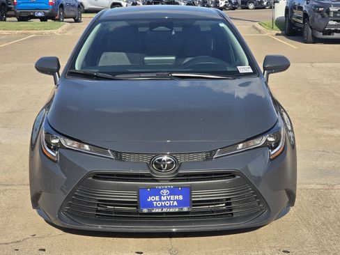 Used 2026 Toyota Corolla LE FWD image 3