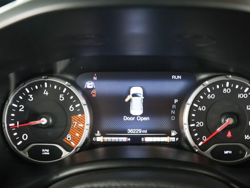Used 2023 Jeep Renegade Limited AWD/4WD image 15