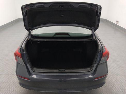 Used 2022 Honda Civic EX image 29