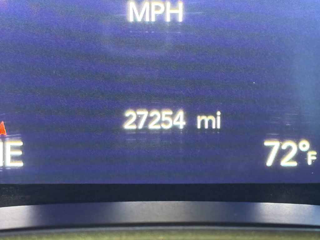 Used 2025 Chrysler Pacifica Select FWD image 39