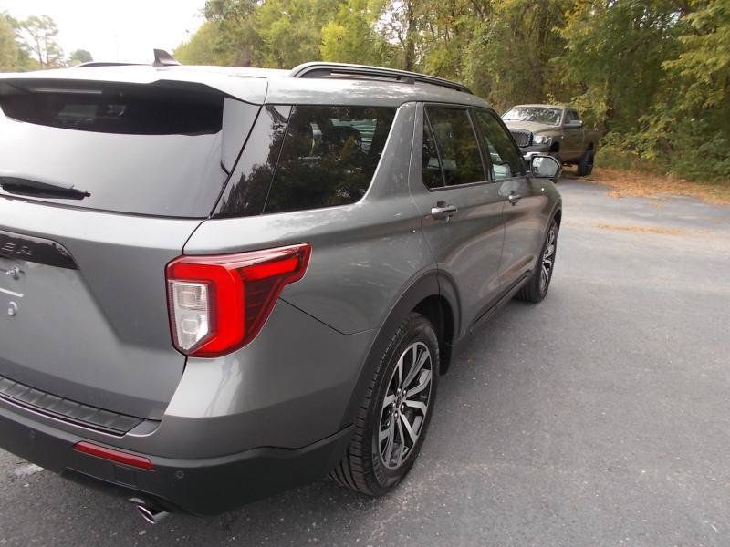 Used 2022 Ford Explorer ST-Line RWD image 14